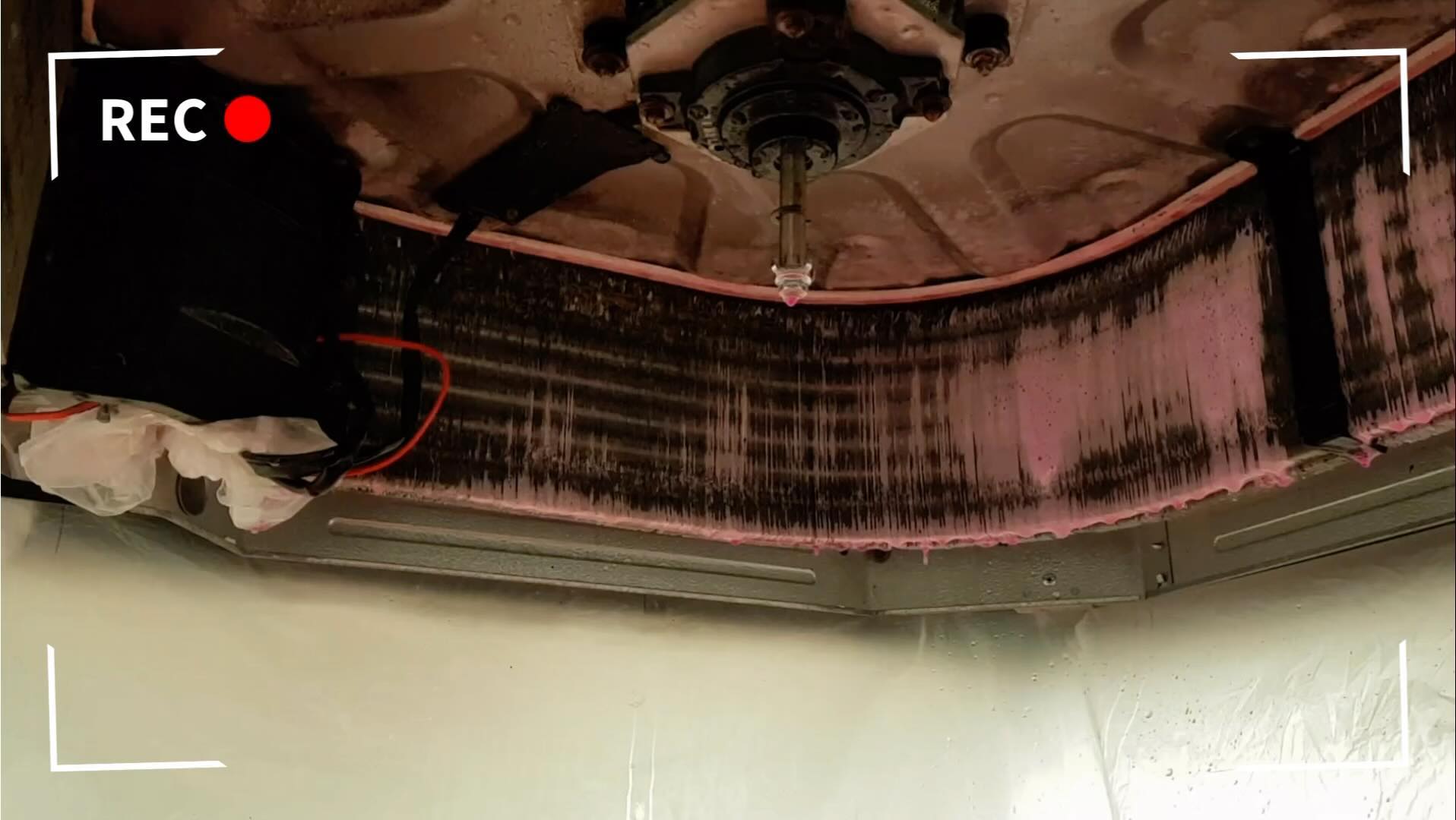 🦠 Aplicação de Bactericida em Sistema Cassete: Ambiente Protegido e Ar Mais Limpo! 🌬️

Veja nossa equipe em ação na aplicação de bactericida em sistemas de ar-condicionado cassete, uma etapa essencial para eliminar microrganismos e proteger a saúde dos usuários.

💧 Controle de bactérias e fungos
🌟 Ar condicionado mais seguro e eficiente
🔒 Conformidade com os padrões de qualidade do ar

Acompanhe o vídeo e conheça o nosso compromisso com a excelência em cada detalhe!

#ArMaisLimpo #SaúdeDoAmbiente #ManutençãoPreventiva #SistemasCassete #PMOC